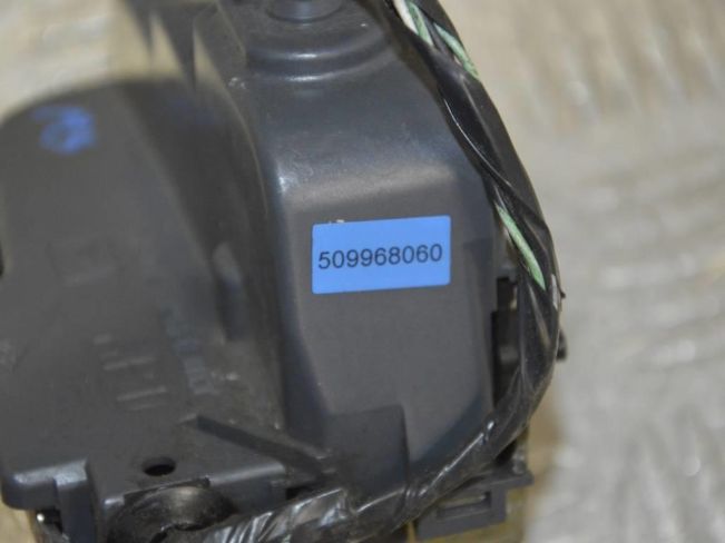Замок двери задней правой Renault Scenic 2 (2003-2009)