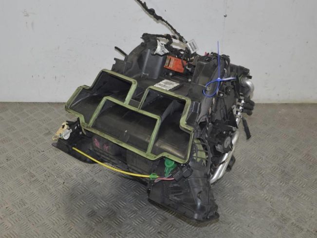 Отопитель в сборе (печка) Renault Scenic 3 (2008-2015)