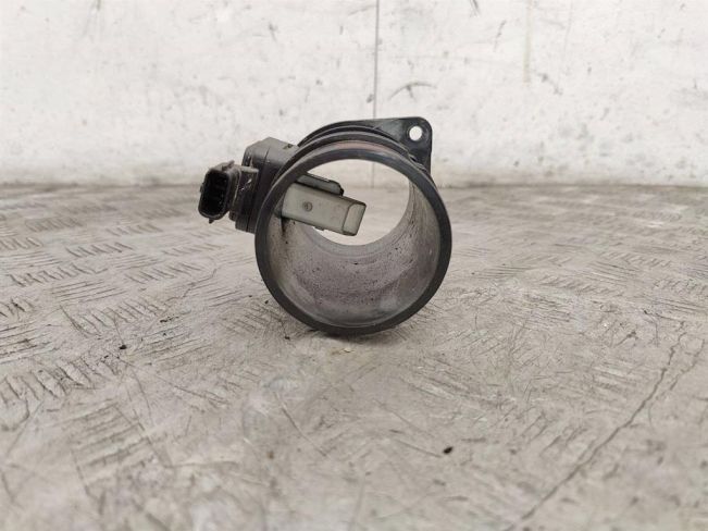 Расходомер воздуха Nissan Juke (2010-2019)