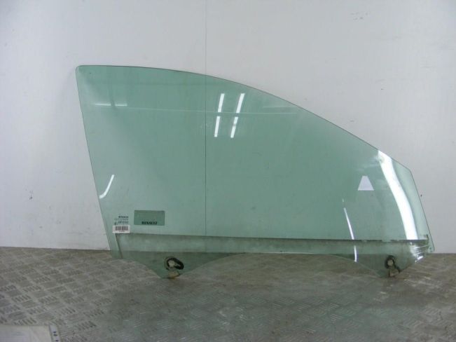 Стекло двери передней правой Renault Laguna 2 (2001-2007)
