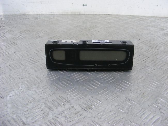 Часы Renault Laguna 2 (2001-2007)
