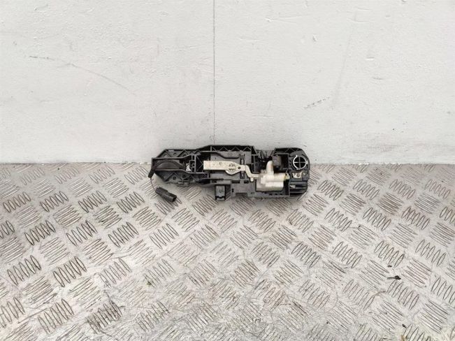 Ручка наружная передняя правая Renault Scenic 3 (2008-2015)