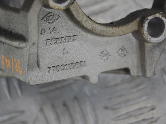 Крепление ТНВД Renault Laguna 2 (2001-2007)