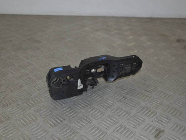 Скелет ручки наружной передней правой Renault Megane 3 (2009-2016)
