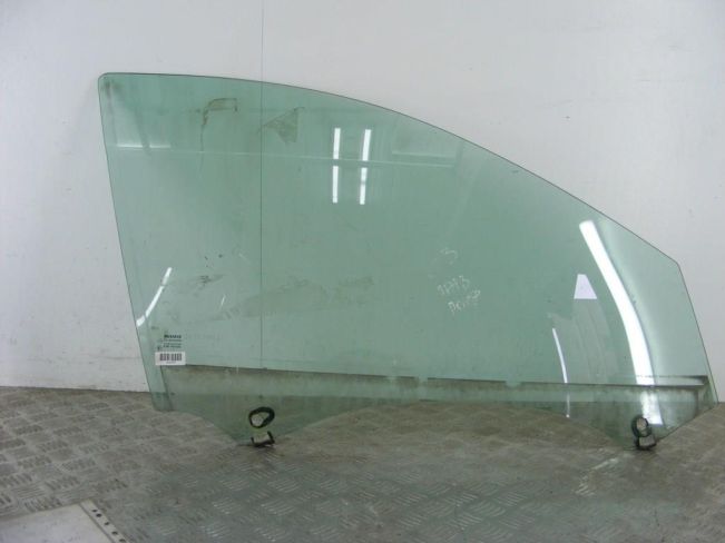 Стекло двери передней правой Renault Laguna 2 (2001-2007)