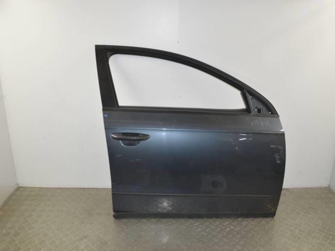 Дверь передняя правая Volkswagen Passat B6 (2005-2010)