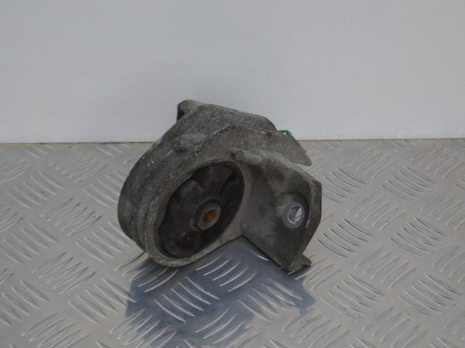 Подушка крепления двигателя Renault Megane 1 (1996-2002)