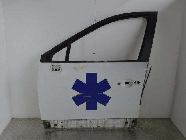 Дверь передняя левая Renault Scenic 3 (2008-2015)