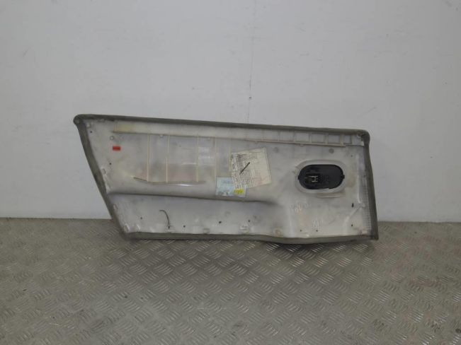 Обшивка двери задней правой (дверная карта) Renault Scenic 2 (2003-2009)
