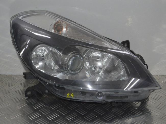 Фара правая Renault Clio 3 (2005-2012)