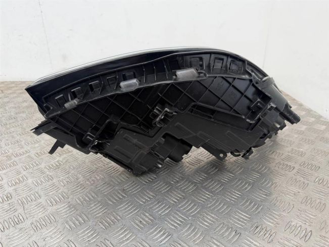 Фара левая Geely Emgrand (2021-2026)