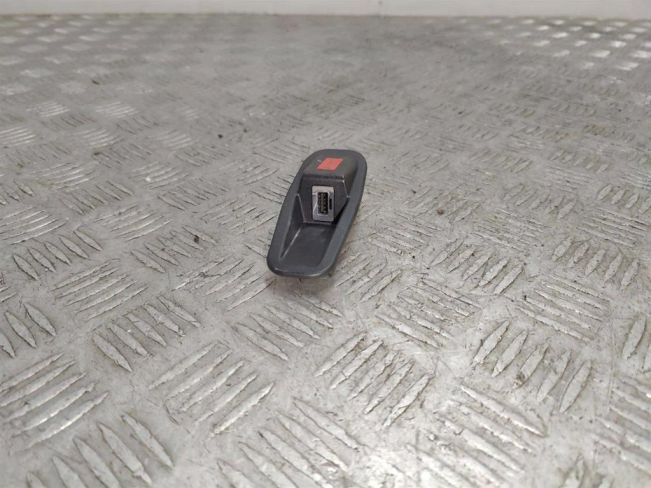 Разъем AUX / USB Ford S-Max (2006-2015)