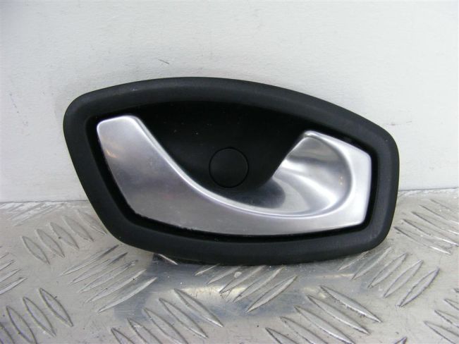Ручка внутренняя передняя правая Renault Laguna 3 (2007-2015)