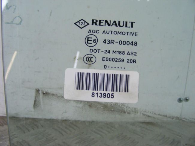 Стекло двери задней правой Renault Scenic 3 (2008-2015)