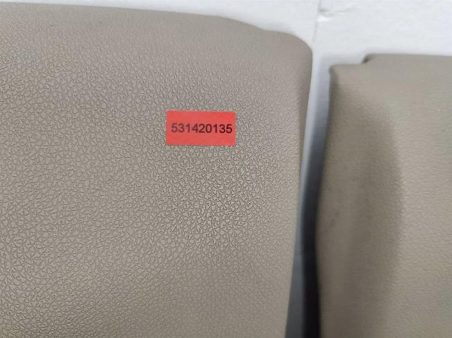 Обшивка двери (дверная карта) комплект Renault Scenic 3 (2008-2015)