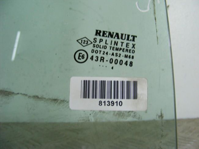 Стекло двери задней правой Renault Scenic 2 (2003-2009)