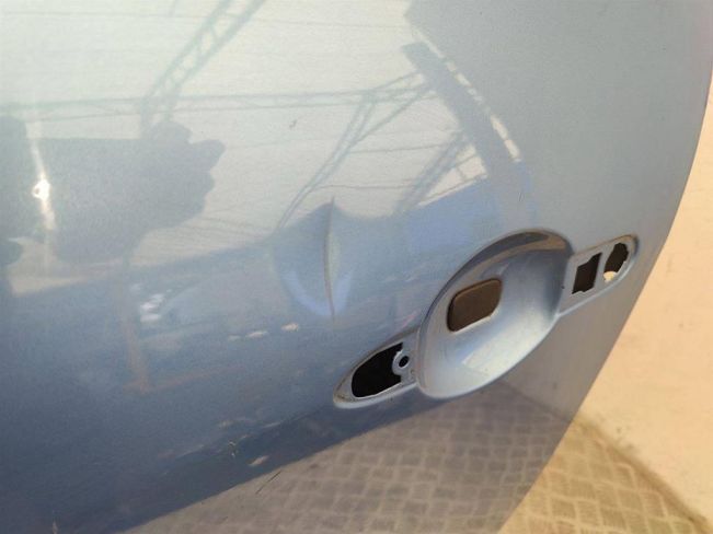 Дверь передняя левая Renault Scenic 3 (2008-2015)