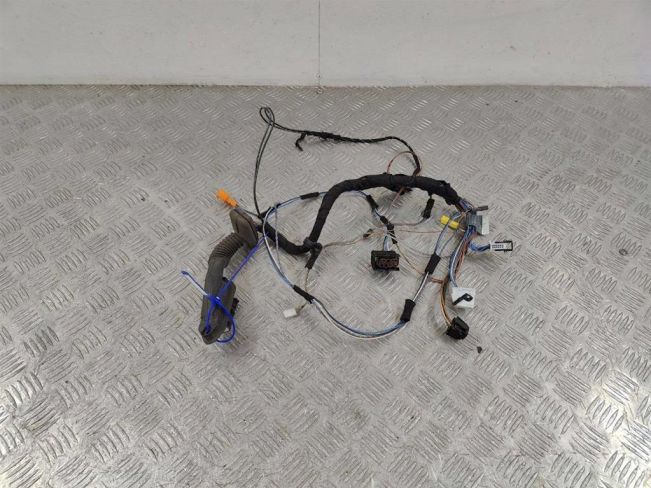 Проводка двери передней правой BMW 5 E39