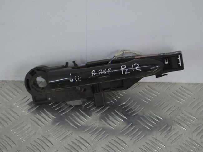 Ручка наружная передняя правая Renault Laguna 3 (2007-2015)