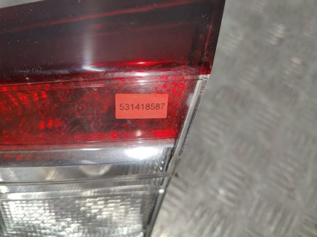 Фонарь крышки багажника правый Renault Megane 3 (2009-2016)