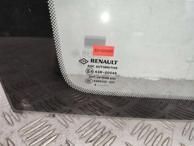 Стекло кузовное боковое левое Renault Grand Scenic 3 (2009-2016)