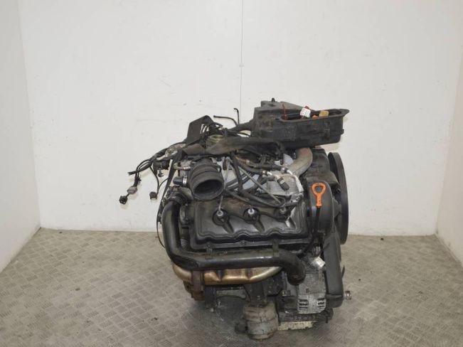 Двигатель Audi A4 (2000-2004)