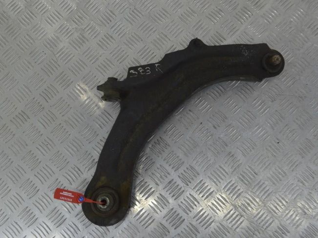 Рычаг передний правый Renault Scenic 2 (2003-2009)