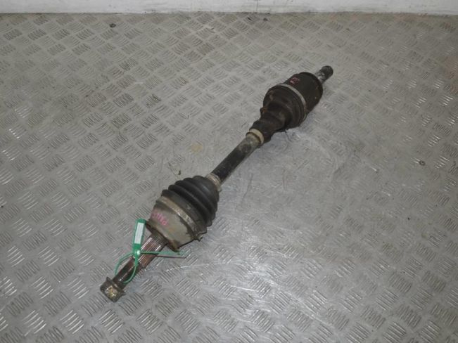 Полуось передняя правая (приводной вал, ШРУС) Nissan Pathfinder (2004-2014)