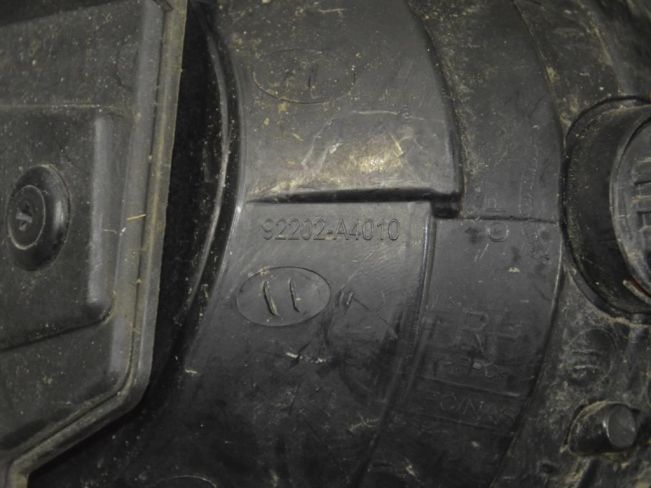 Фара противотуманная правая Kia Carens (2013-2019)