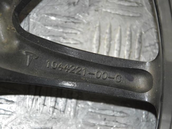 Диск литой Tesla Model 3 (2017-2023)