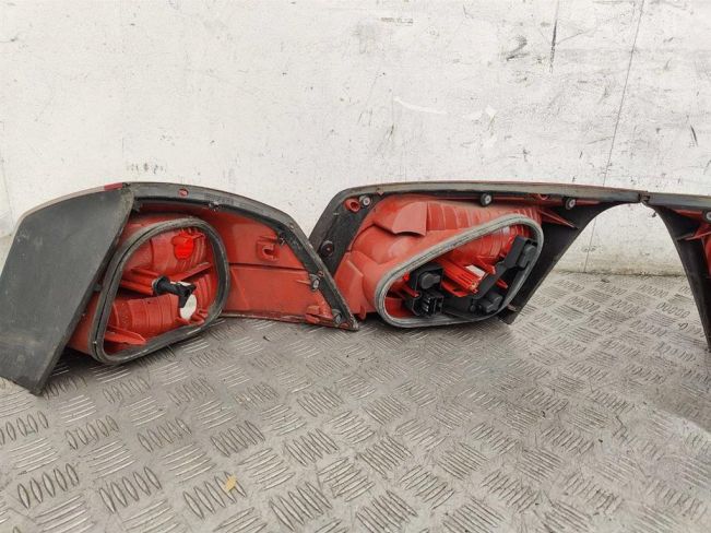 Фонарь задний (комплект) Renault Vel Satis (2001-2009)