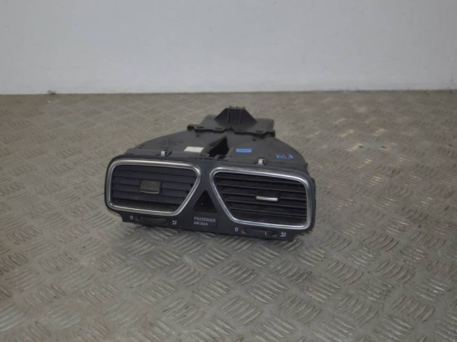 Дефлектор обдува салона Volkswagen Scirocco (2008-2024)