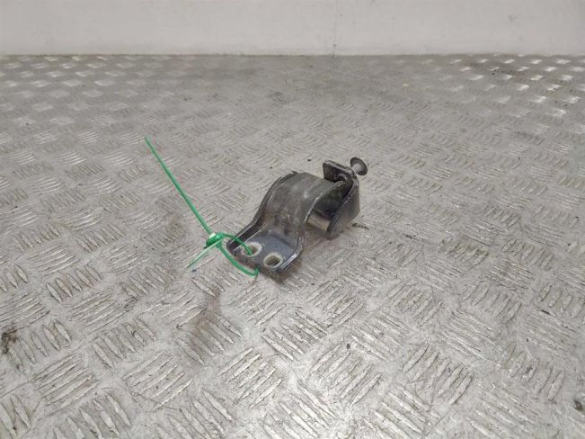 Петля крышки багажника Volkswagen Passat B6 (2005-2010)