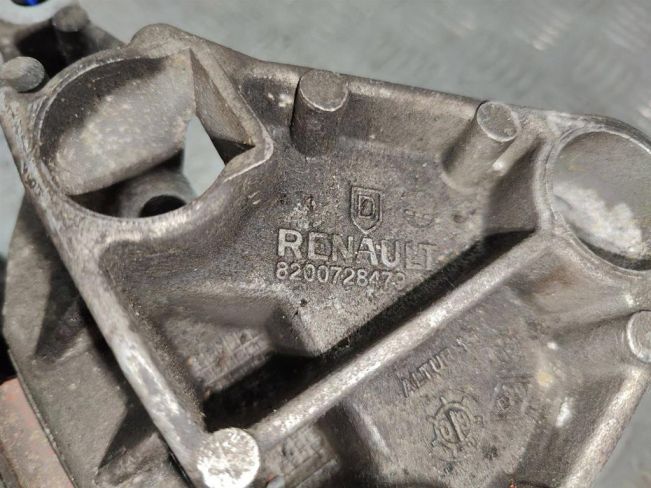 Подушка крепления двигателя Renault Logan 1 (2004-2014)