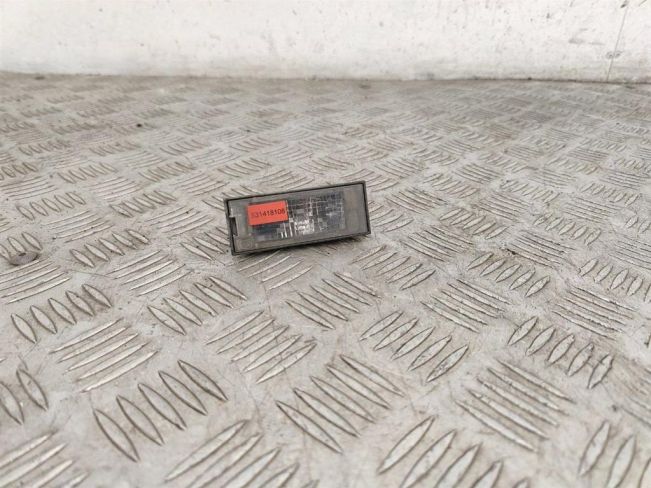 Подсветка номера Renault Vel Satis (2001-2009)