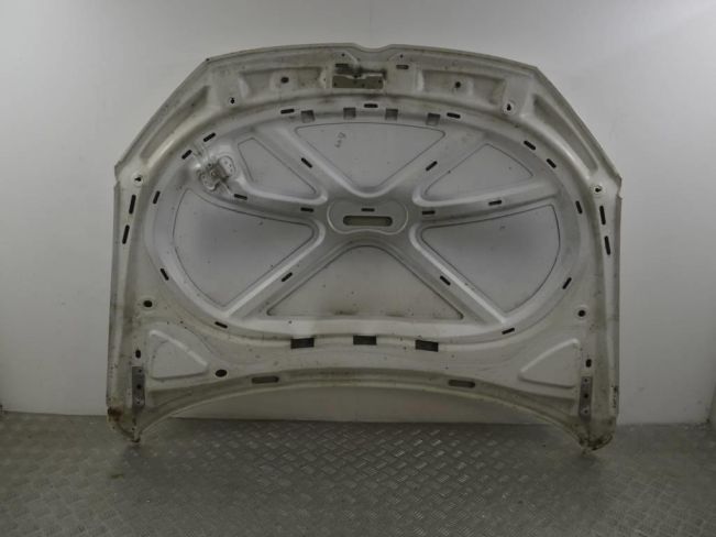 Капот Volkswagen Passat B7 (2010-2015)