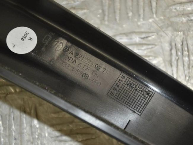 Накладка двери передней правой Mercedes S W221 (2005-2013)