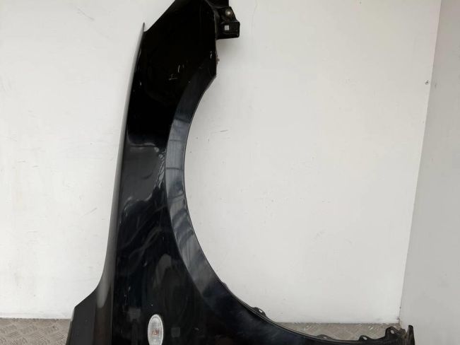 Крыло переднее правое Mazda Mazda 3 (BK) 2002-2009