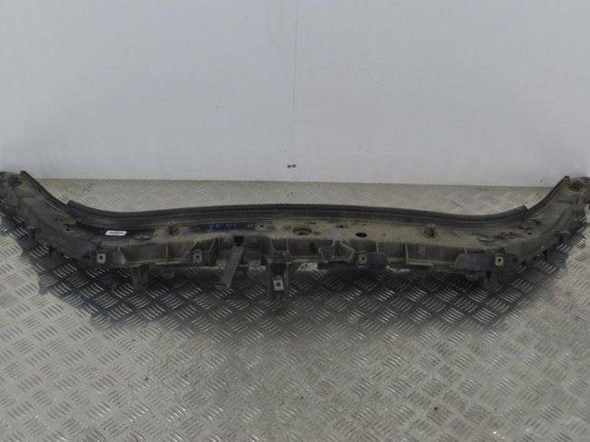Передняя панель крепления облицовки (телевизор) Renault Scenic 2 (2003-2009)