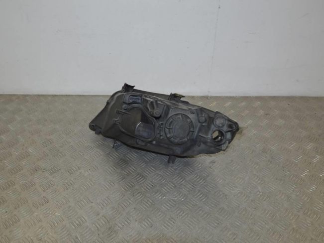 Фара правая BMW 3 E90/E91/E92/E93 (2005-2013)