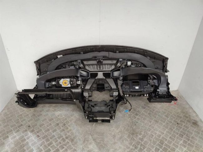 Панель передняя салона (торпедо) Renault Megane 4 (2016-2021)
