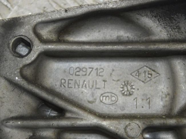 Защита (кожух) ремня ГРМ Renault Laguna 2 (2001-2007)