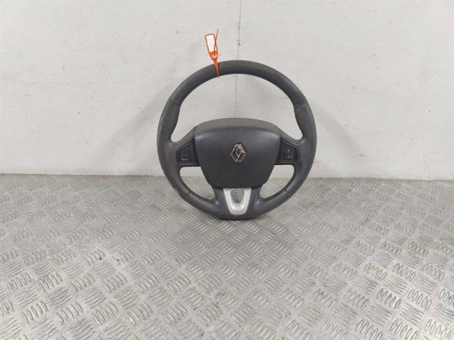 Подушка безопасности водителя Renault Megane 3 (2009-2016)