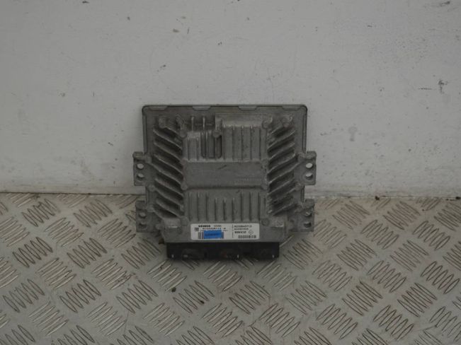 Блок управления двигателем Renault Scenic 2 (2003-2009)