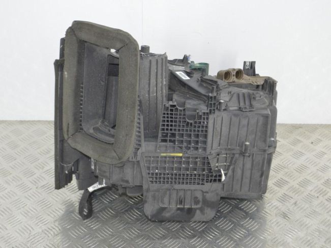 Отопитель в сборе (печка) Renault Sandero 1 (2009-2014)