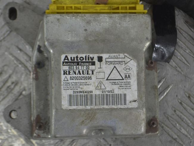 Блок AirBag Renault Laguna 2 (2001-2007)