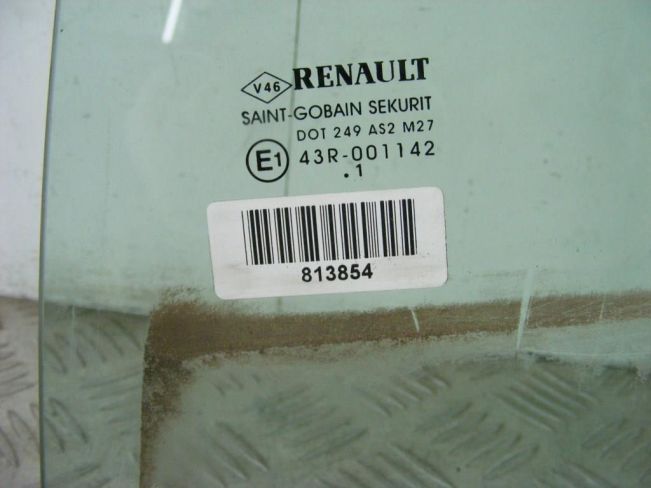 Стекло двери задней левой Renault Megane 3 (2009-2016)