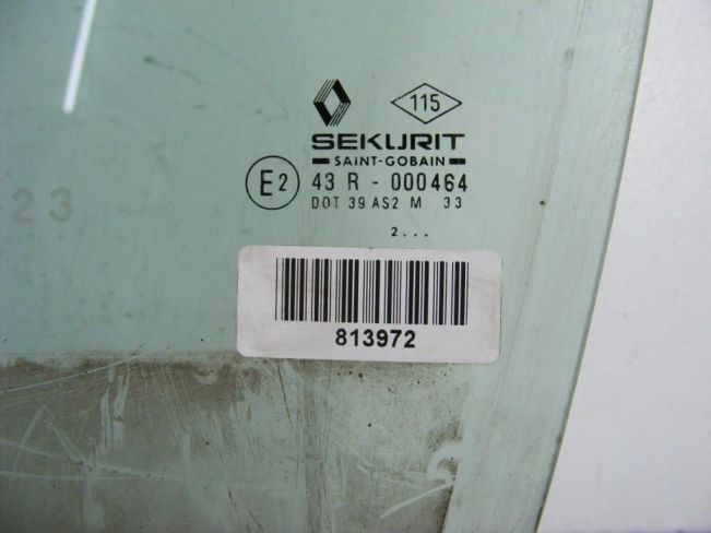 Стекло двери передней левой Renault Safrane (1992-2000)