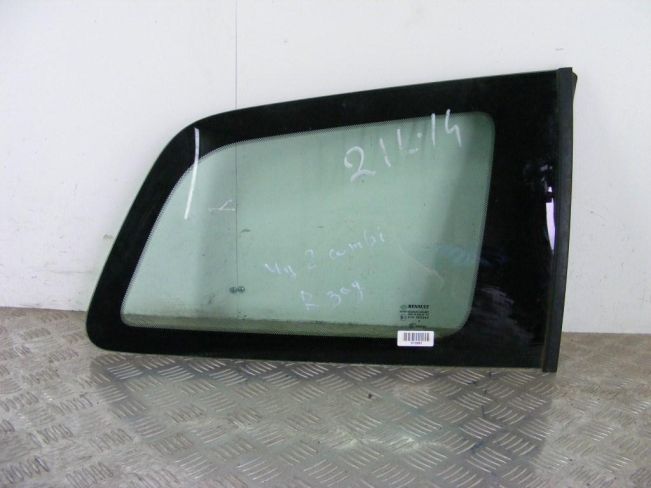 Стекло кузовное боковое правое Renault Megane 2 (2002-2008)