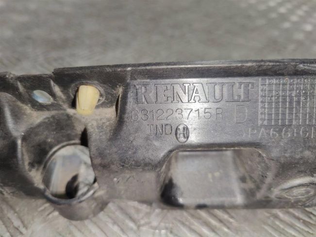 Кронштейн крепления крыла переднего правого Renault Scenic 3 (2008-2015)